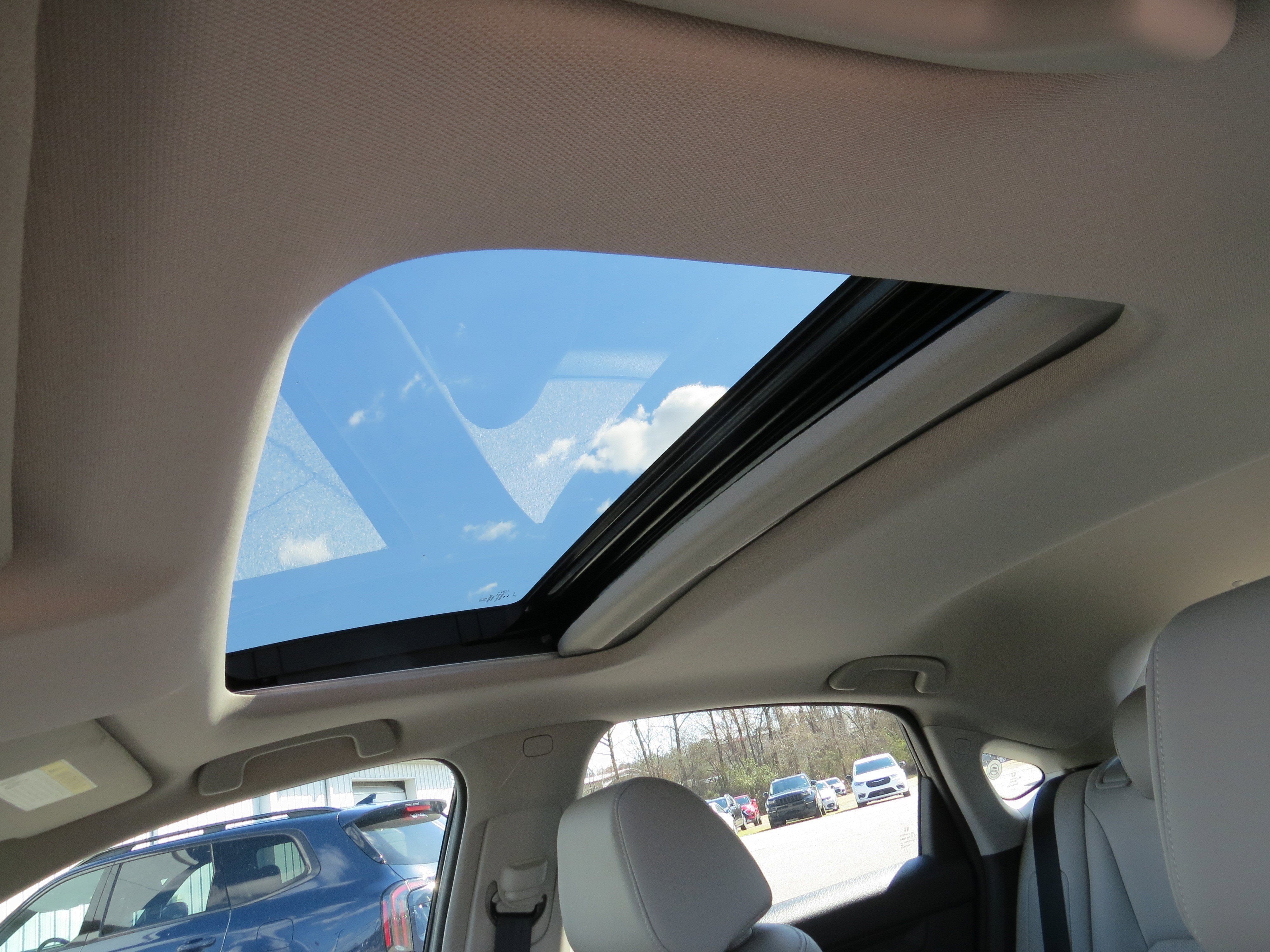 2024 Honda Civic Hatchback EX-L