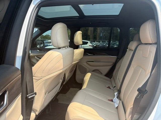 2023 Jeep Grand Cherokee Limited 4x2
