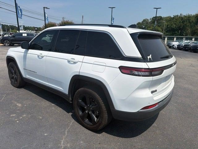 2023 Jeep Grand Cherokee Limited 4x2