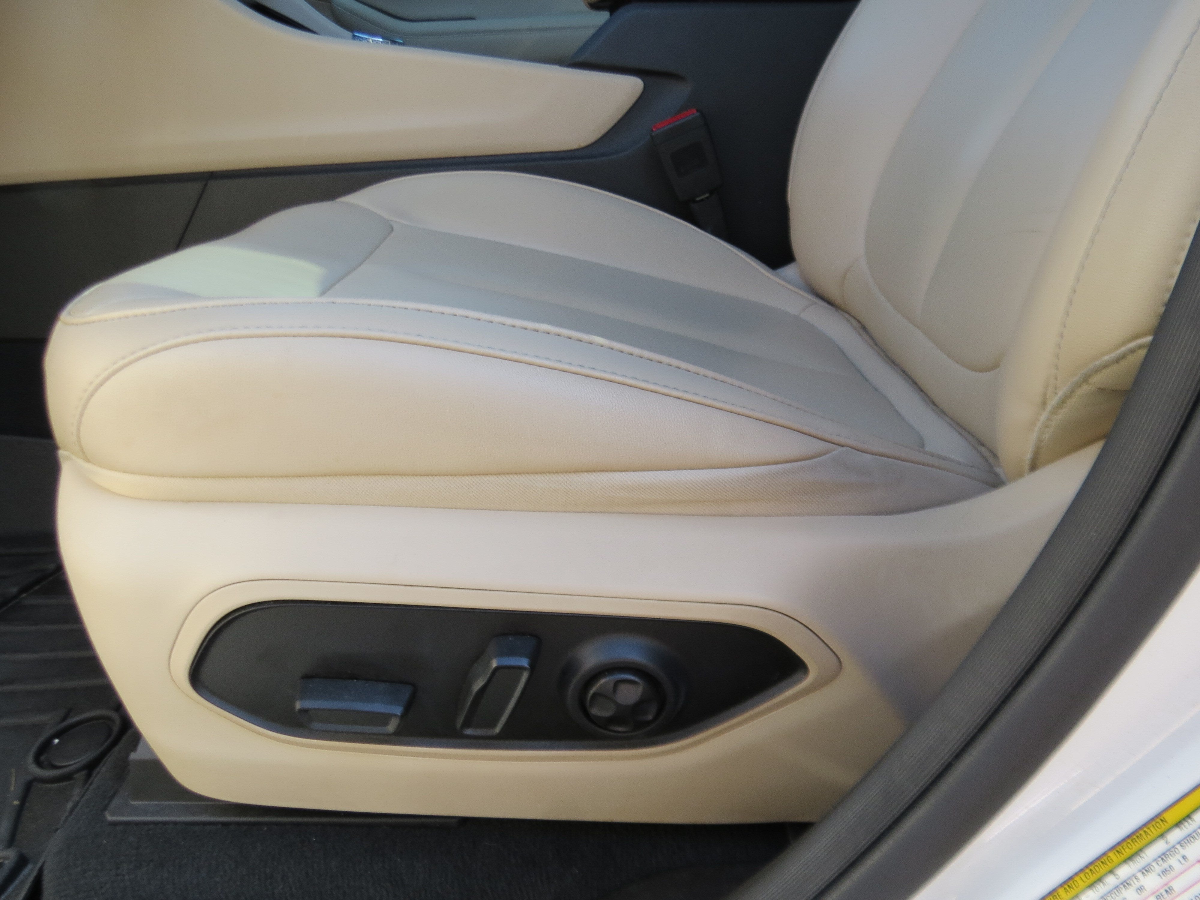 2023 Jeep Grand Cherokee Limited 4x2