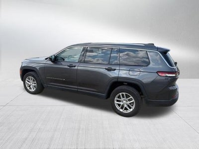 2023 Jeep Grand Cherokee L Laredo 4x2