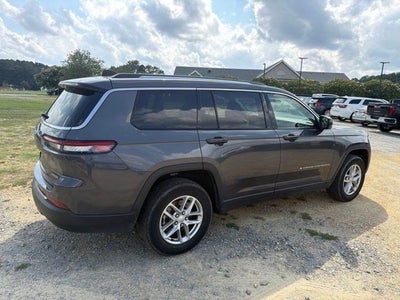 2023 Jeep Grand Cherokee L Laredo 4x2
