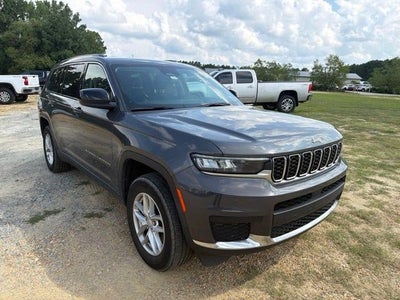 2023 Jeep Grand Cherokee L Laredo 4x2