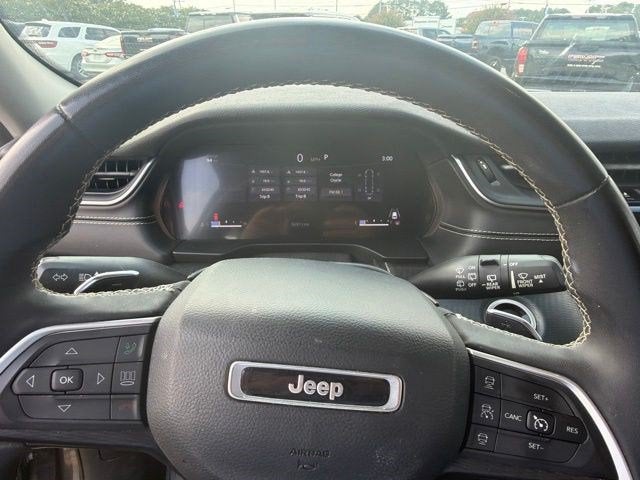 2023 Jeep Grand Cherokee L Laredo 4x2