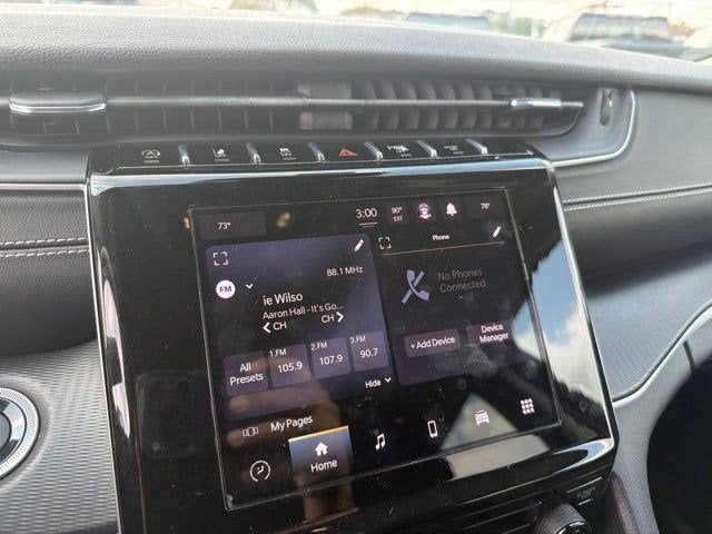 2023 Jeep Grand Cherokee L Laredo 4x2