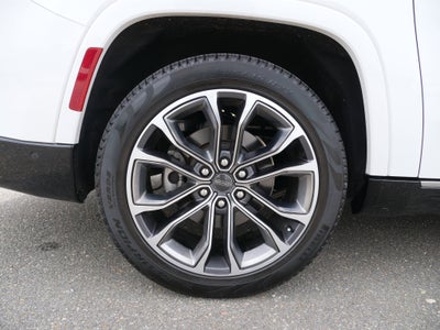 2024 Jeep Grand Wagoneer L Series III