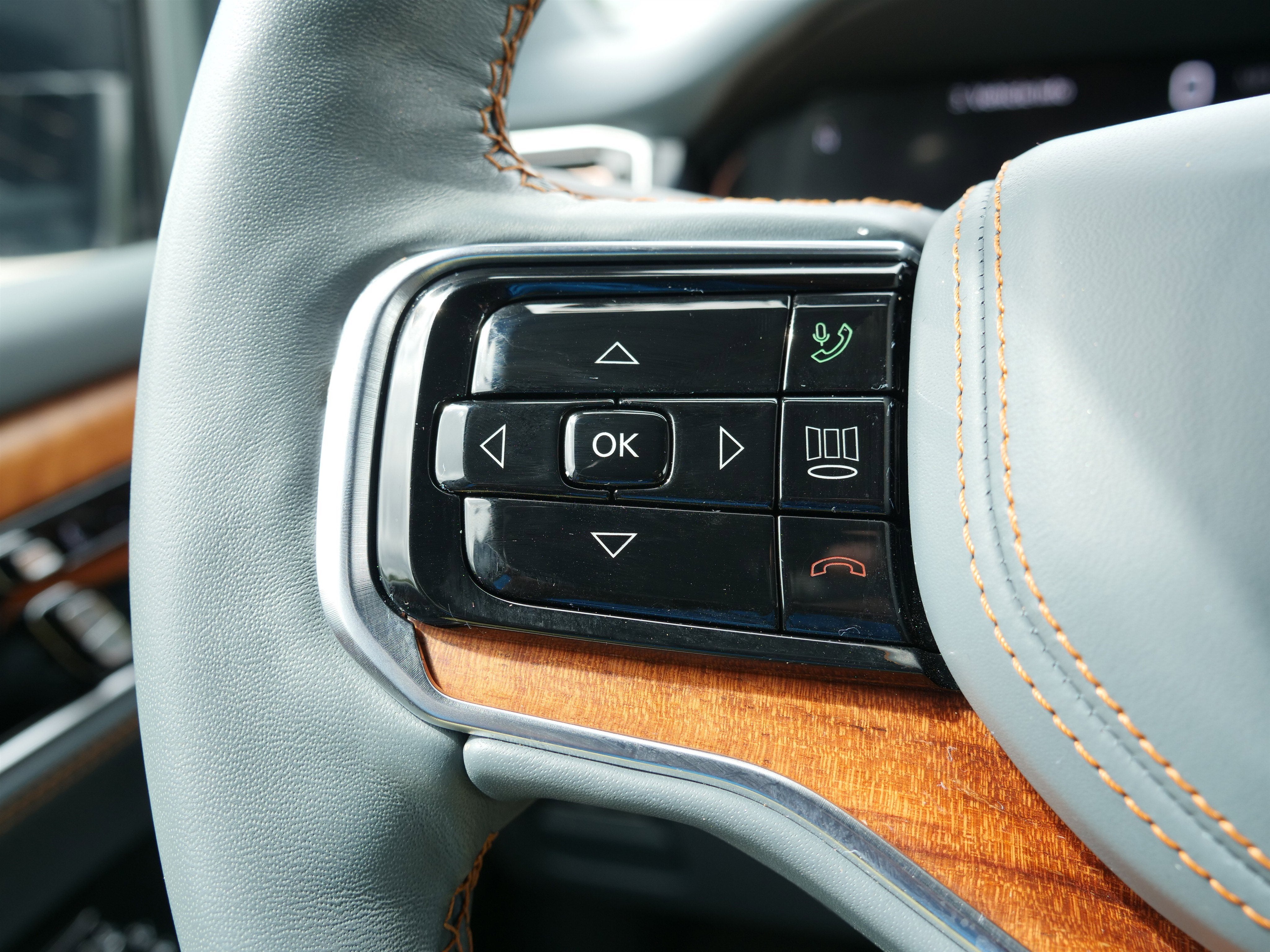 2024 Jeep Grand Wagoneer L Series III