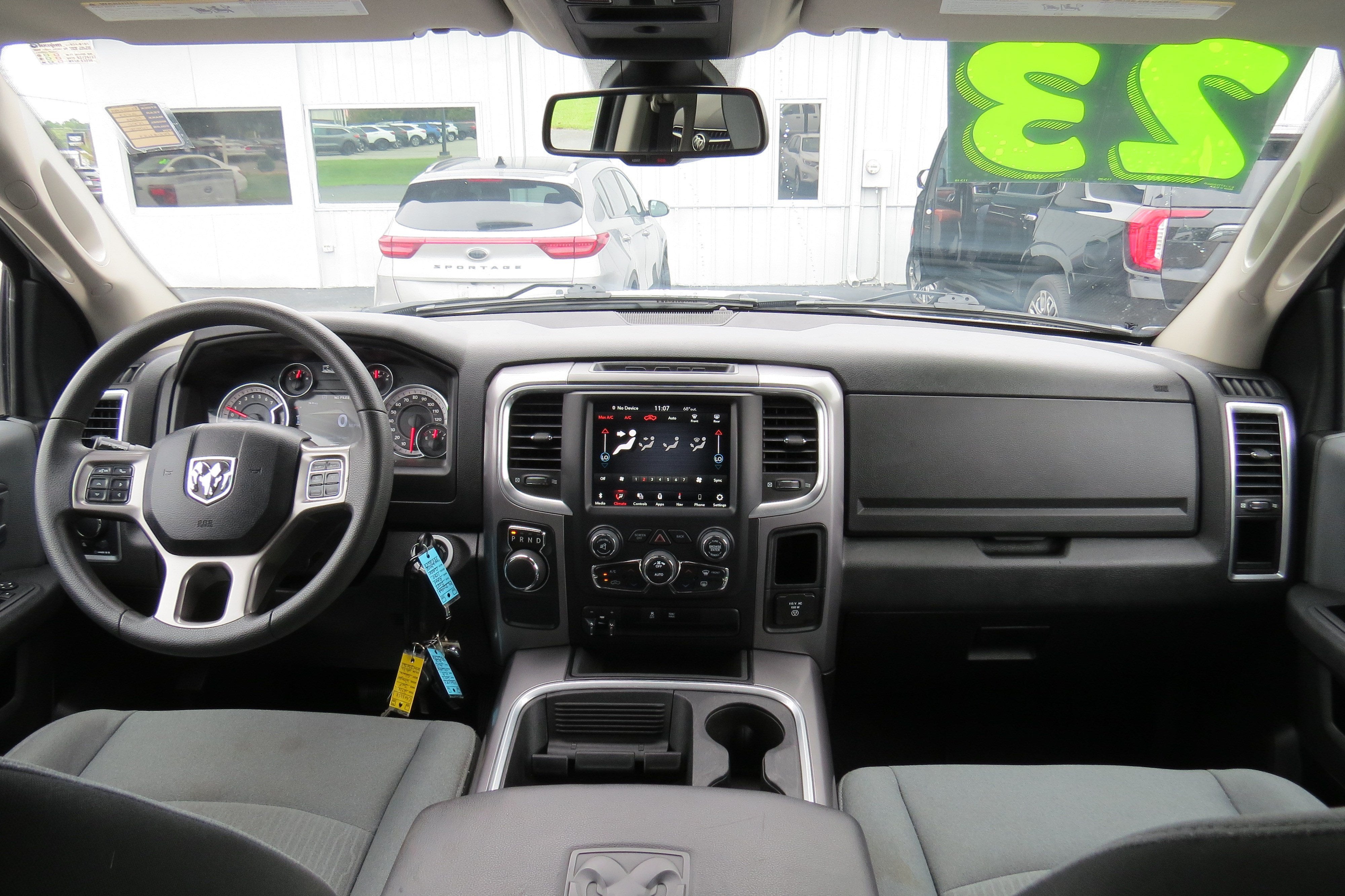 2023 RAM 1500 Classic SLT Crew Cab 4x2 5'7" Box