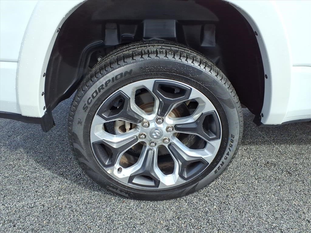 2024 RAM 1500 Limited Crew Cab 4x4 5'7" Box
