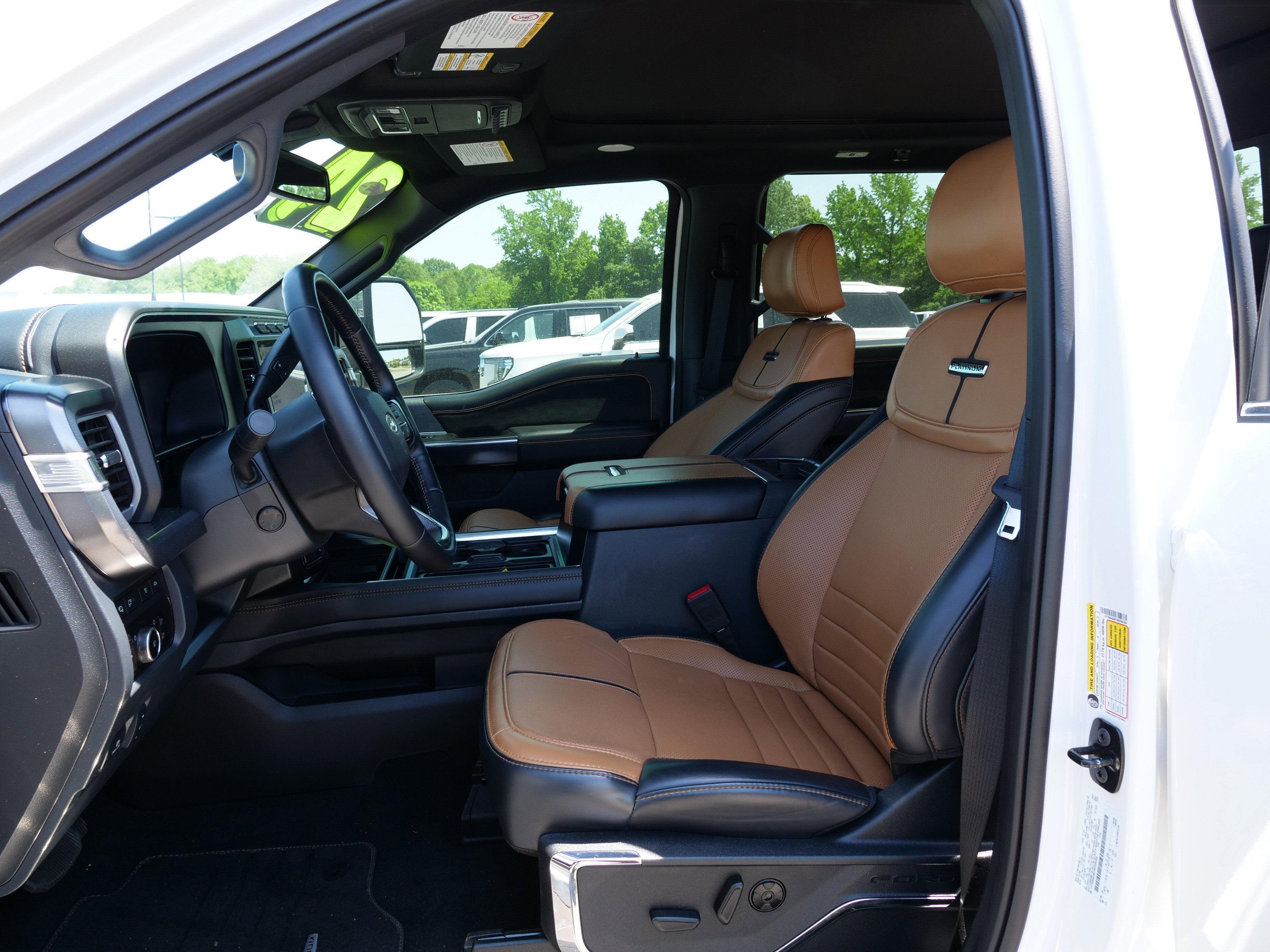 2024 Ford Super Duty F-450 DRW XL