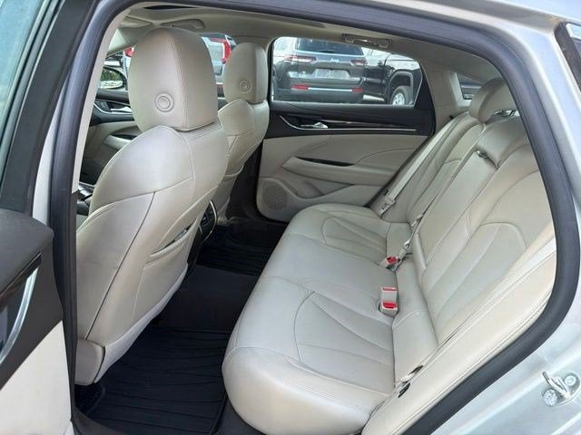 2017 Buick LaCrosse Essence