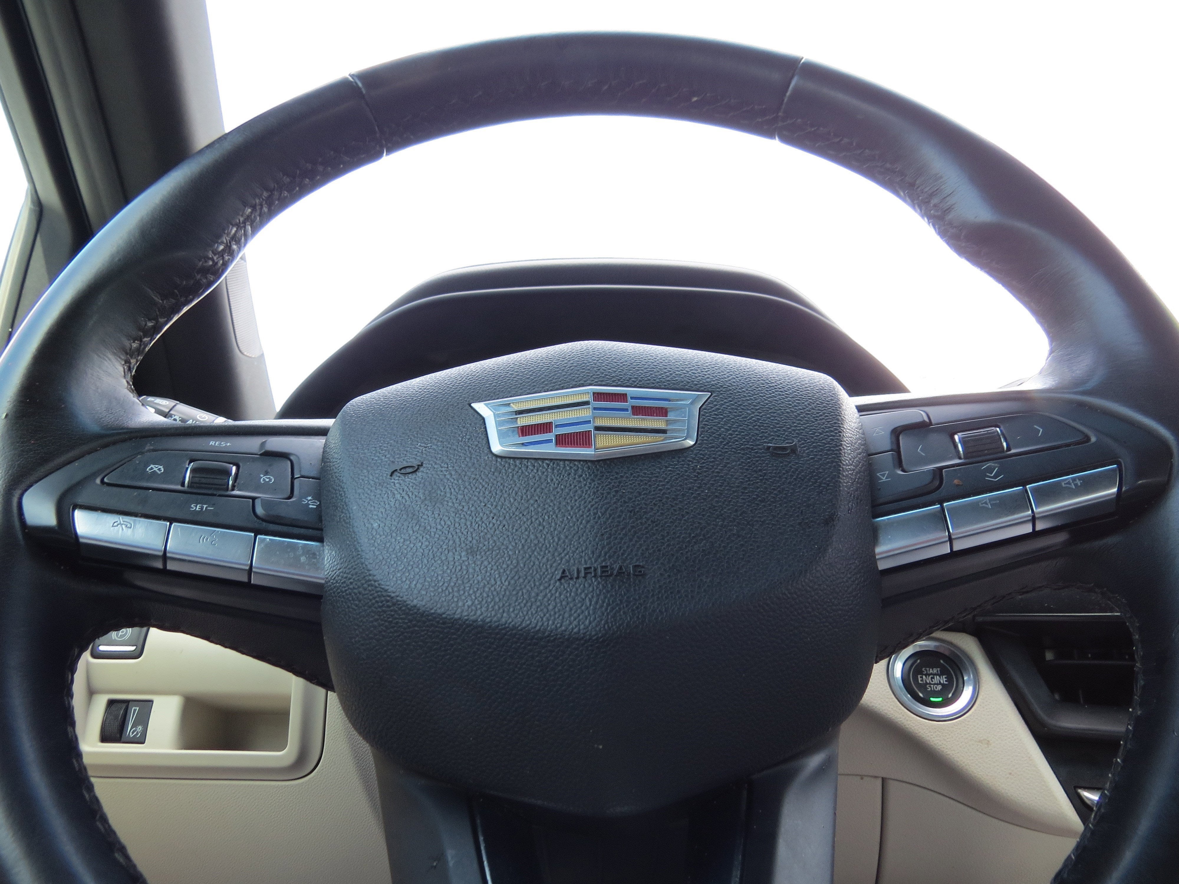 2023 Cadillac CT4 Luxury