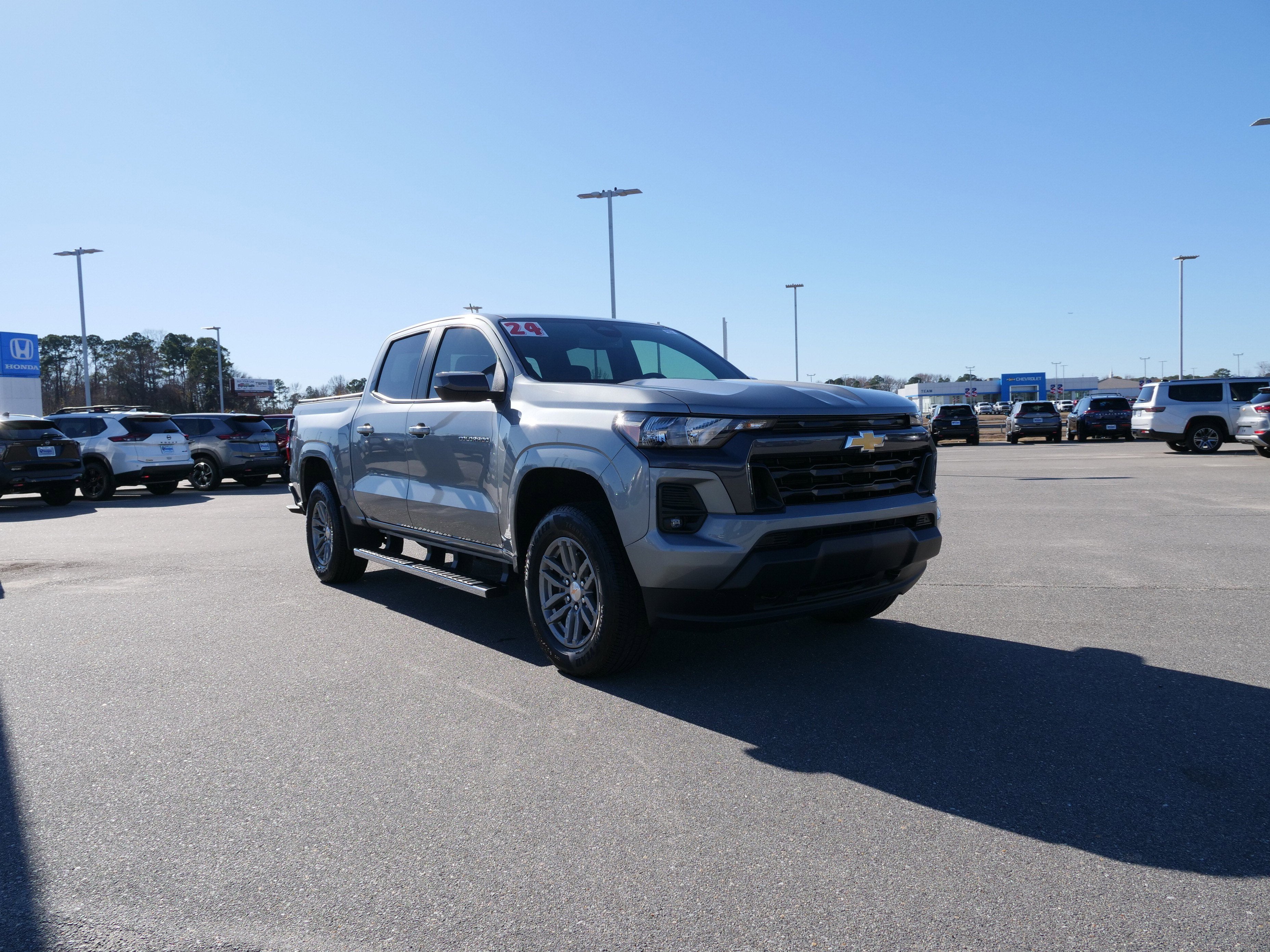 2024 Chevrolet Colorado LT