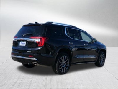 2022 GMC Acadia Denali