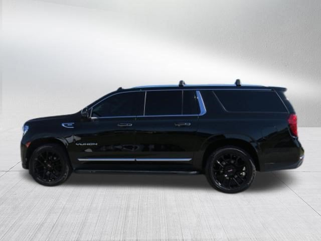 2022 GMC Yukon XL SLT