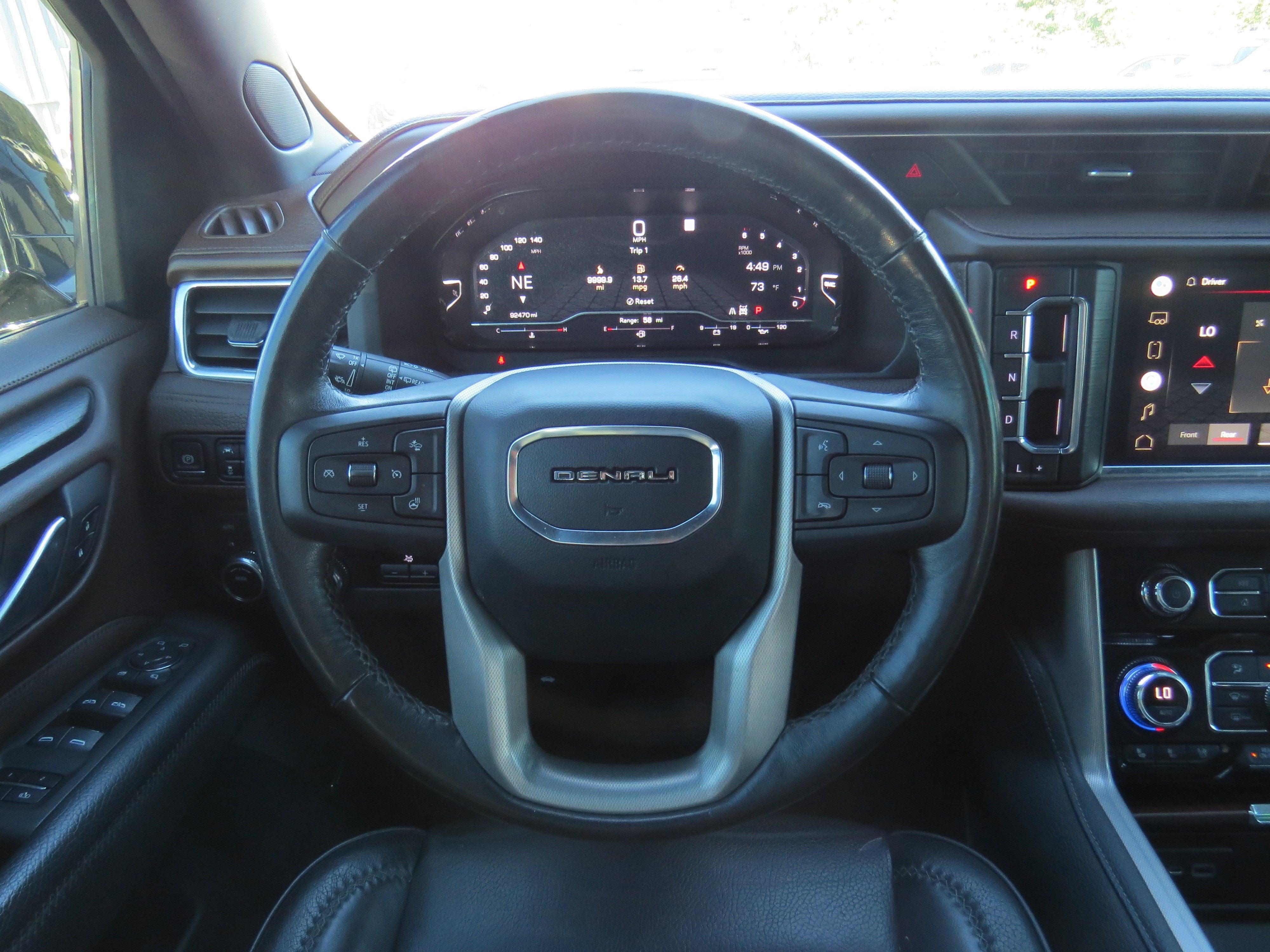 2022 GMC Yukon XL Denali