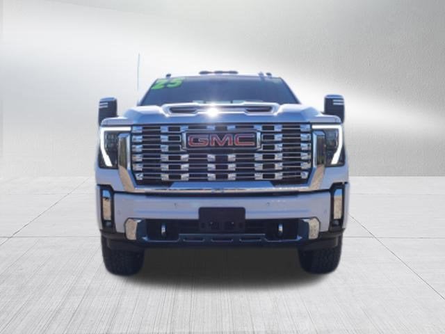 2025 GMC Sierra 3500 HD Denali