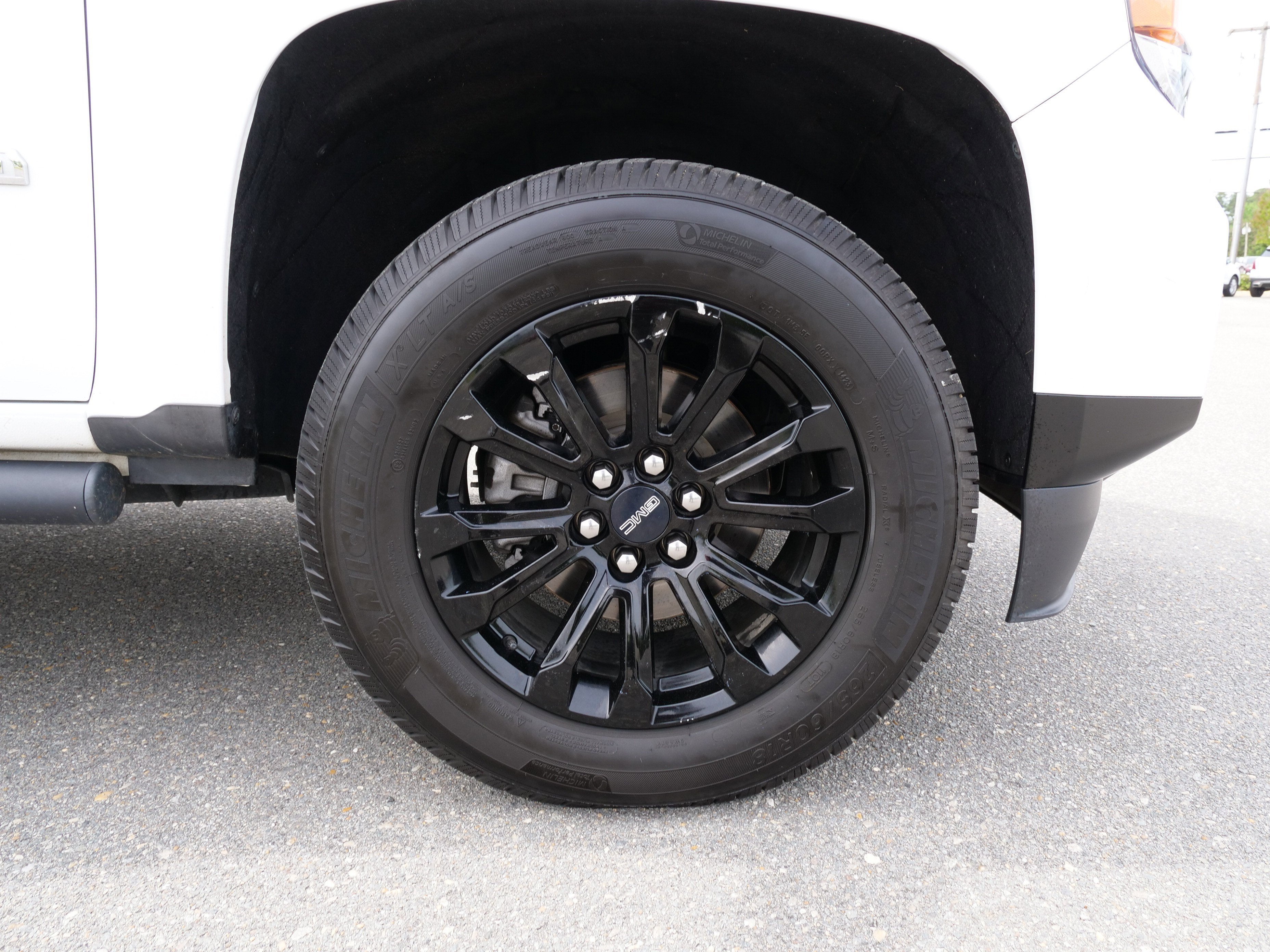 2021 GMC Canyon Elevation Standard