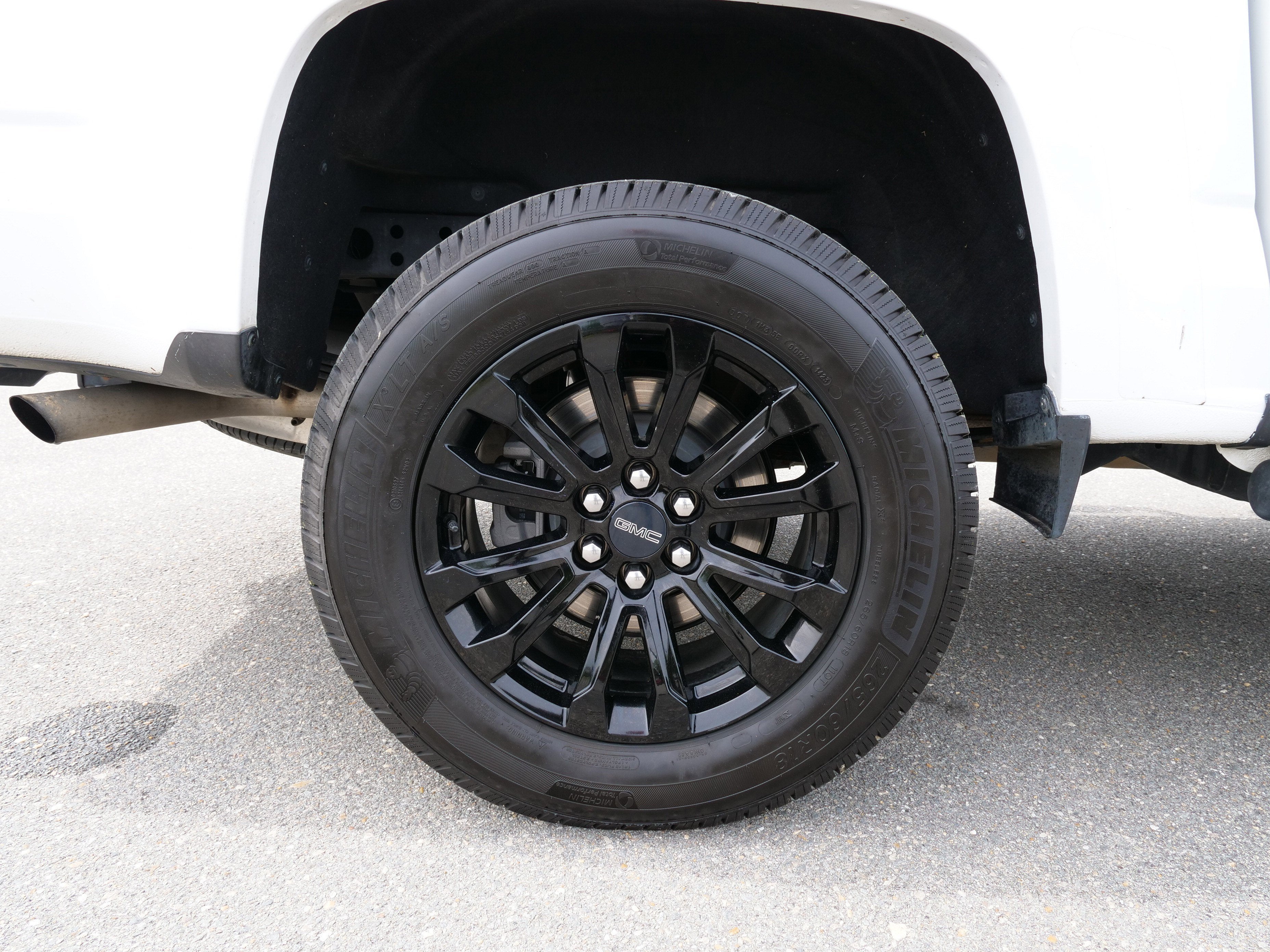 2021 GMC Canyon Elevation Standard