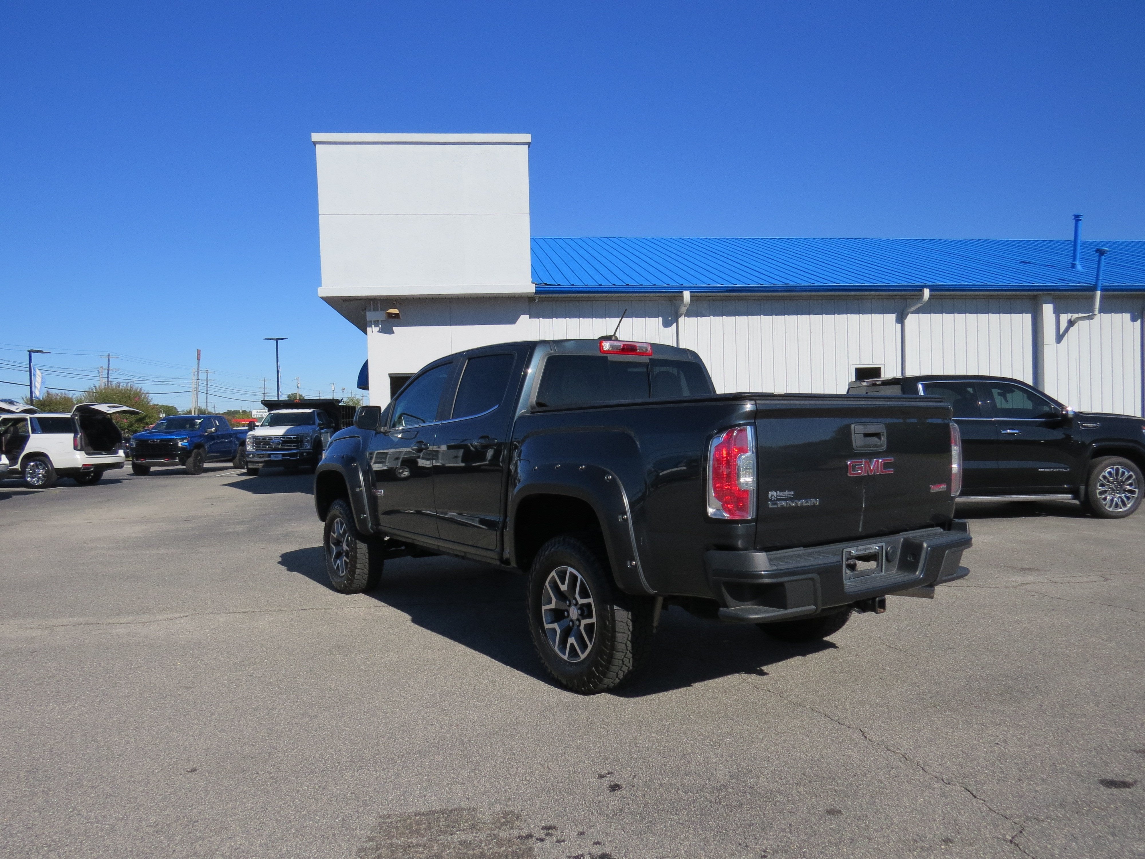 2017 GMC Canyon 4WD SLE