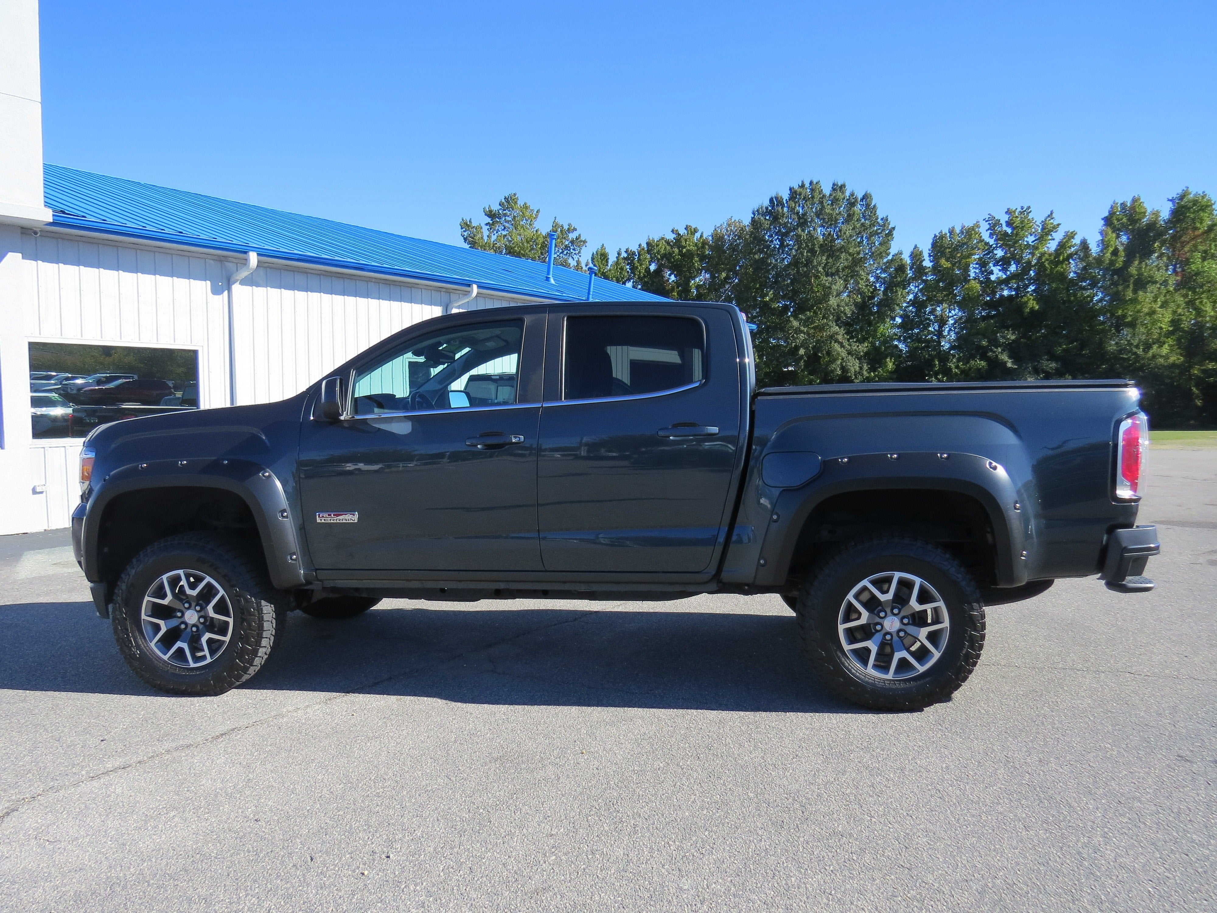 2017 GMC Canyon 4WD SLE
