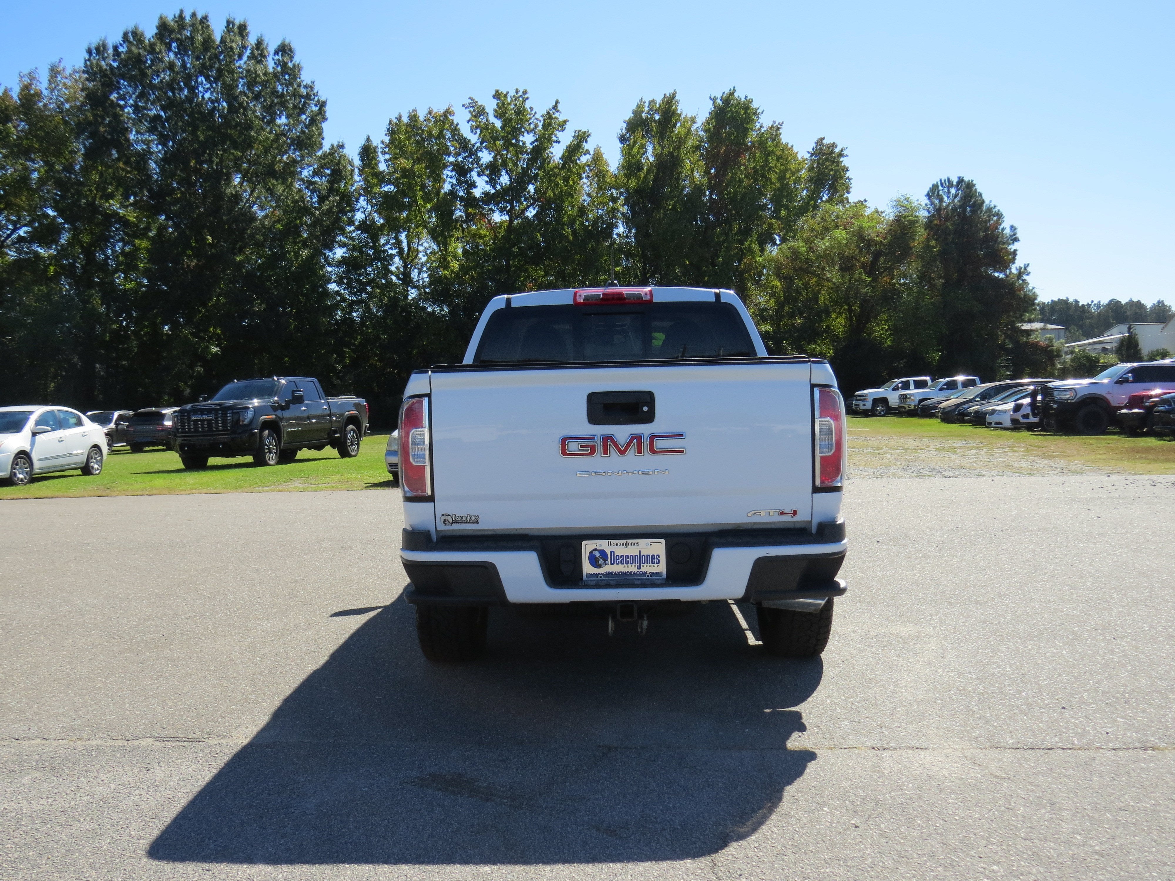 2022 GMC Canyon 4WD AT4 w/Cloth