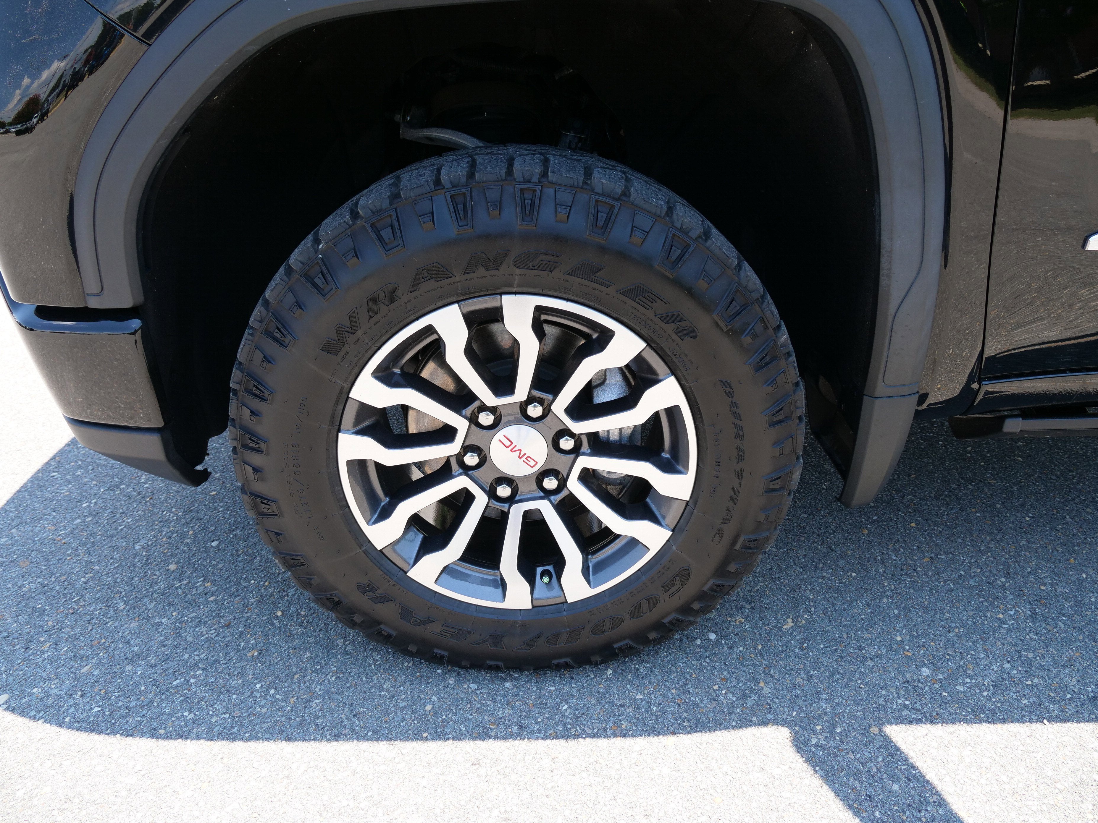 2023 GMC Sierra 1500 AT4