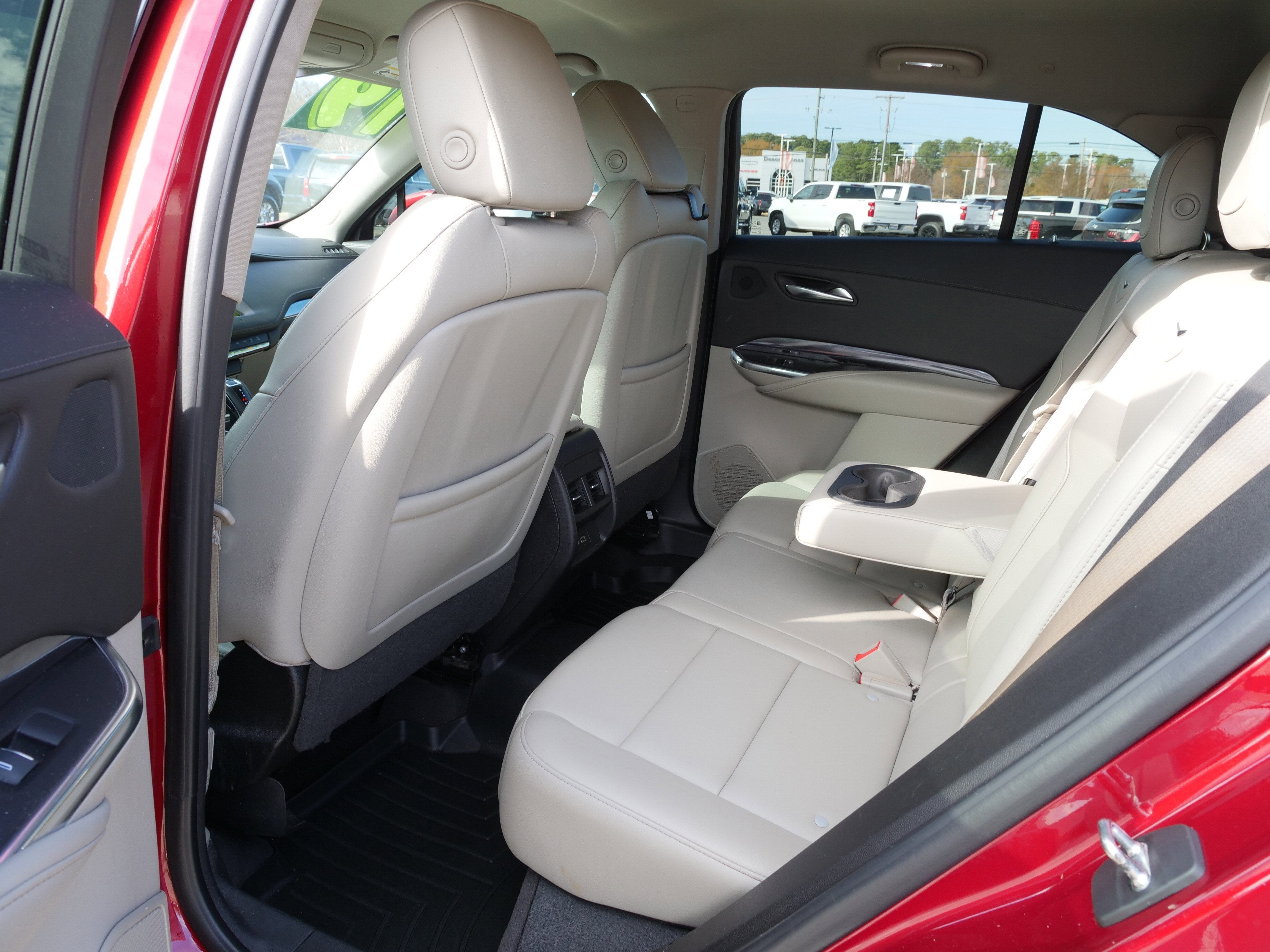 2019 Cadillac XT4 FWD Luxury