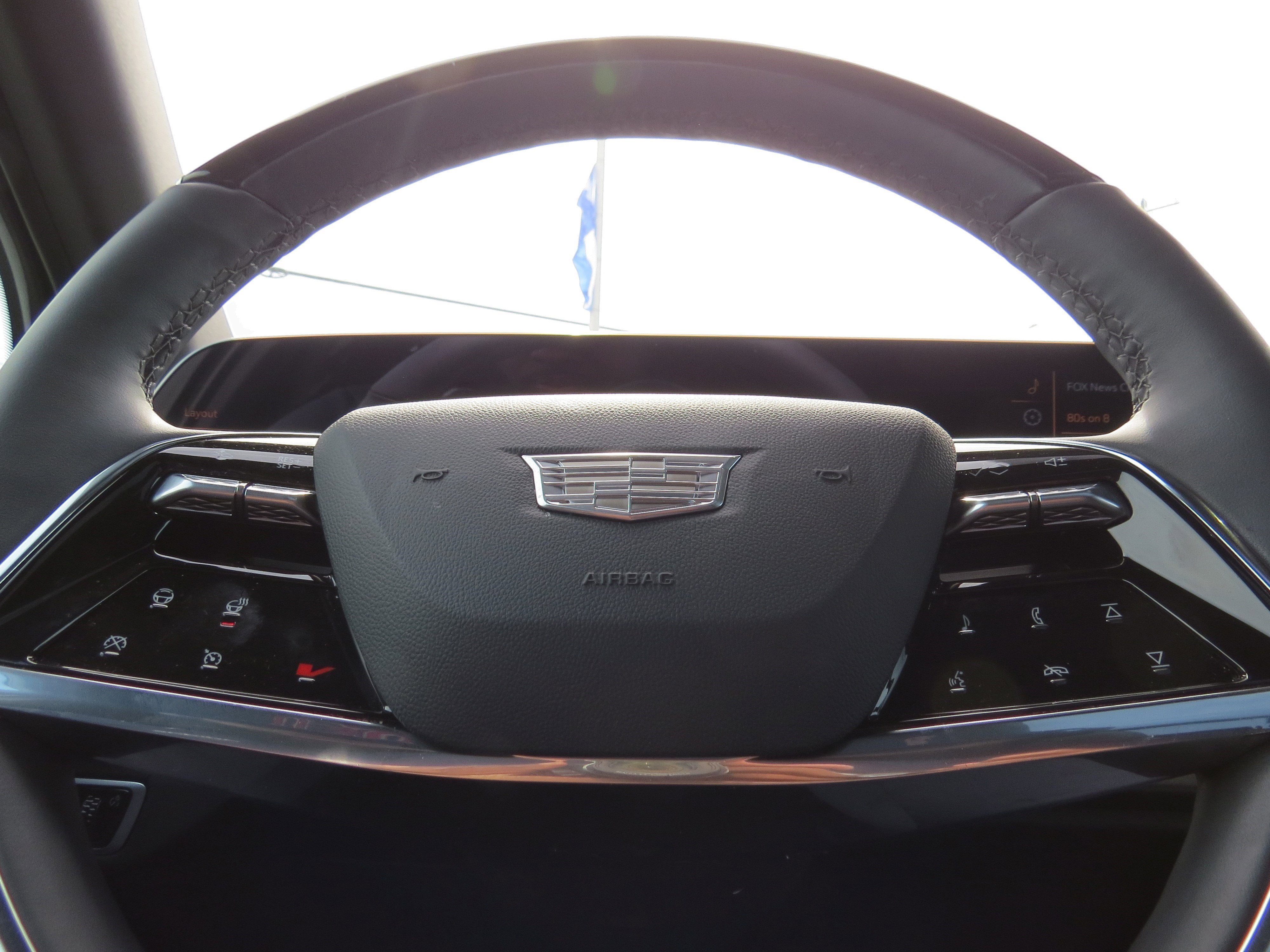 2026 Cadillac VISTIQ Sport