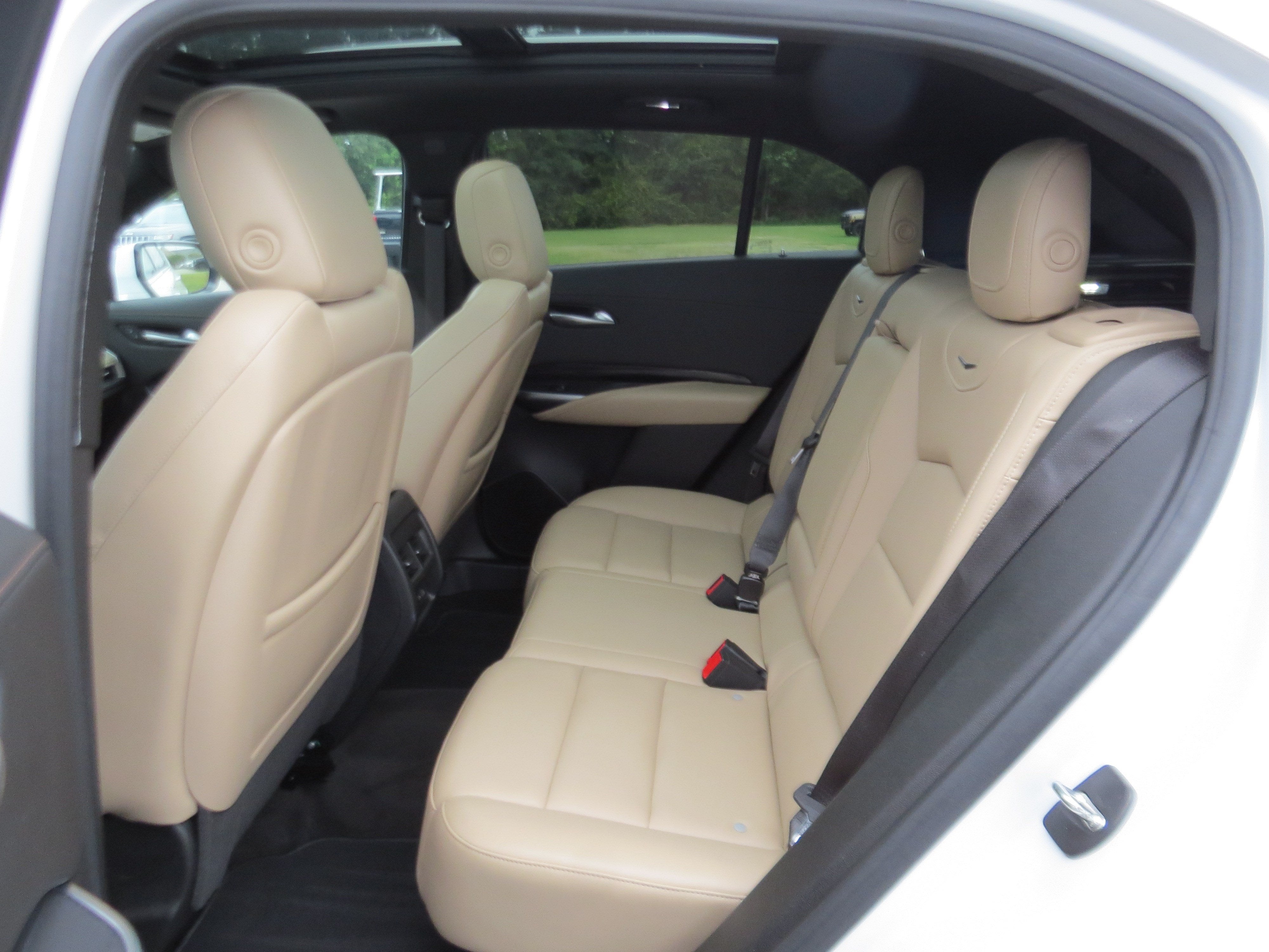 2024 Cadillac XT4 Luxury