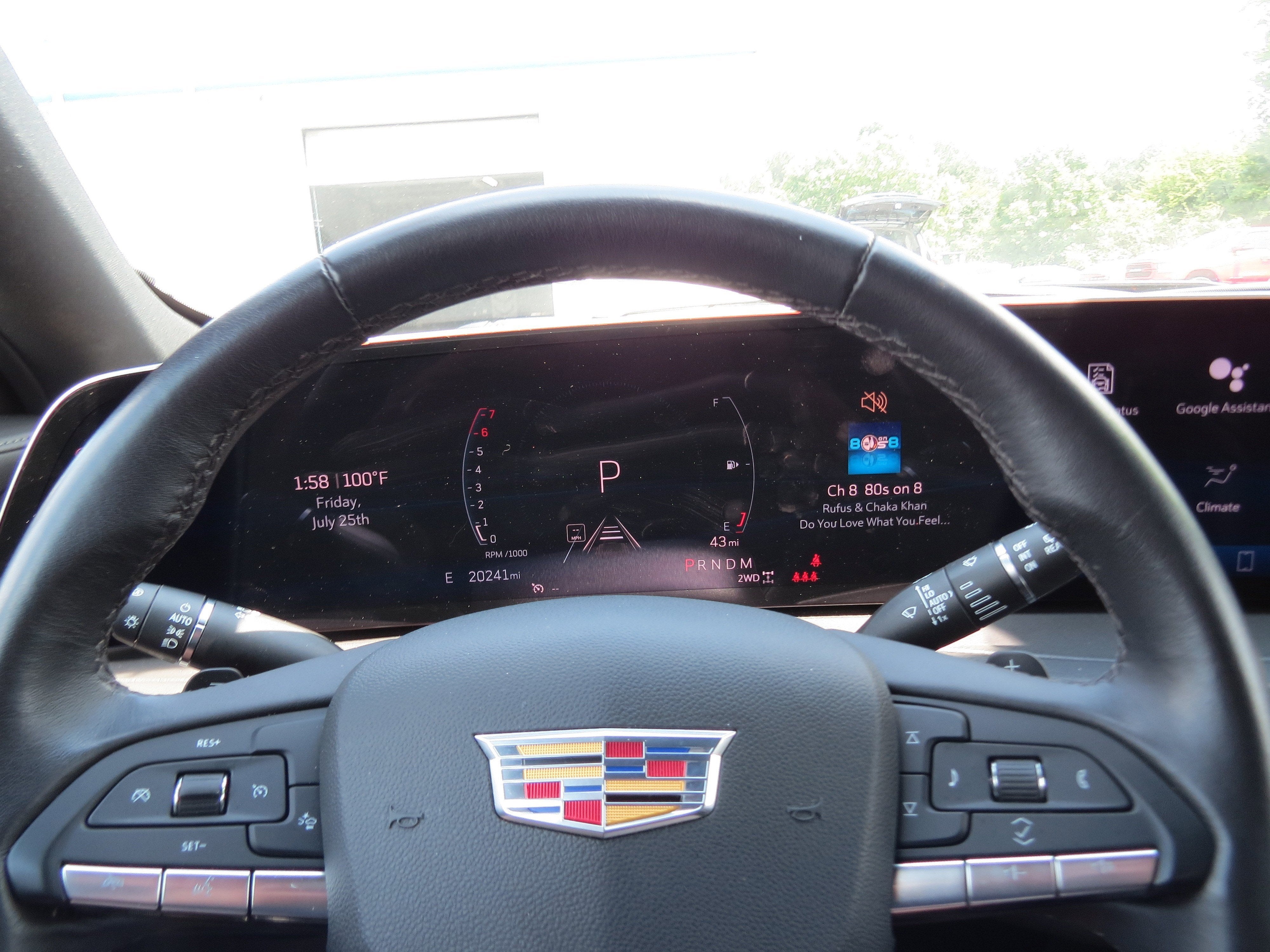 2024 Cadillac XT4 Premium Luxury