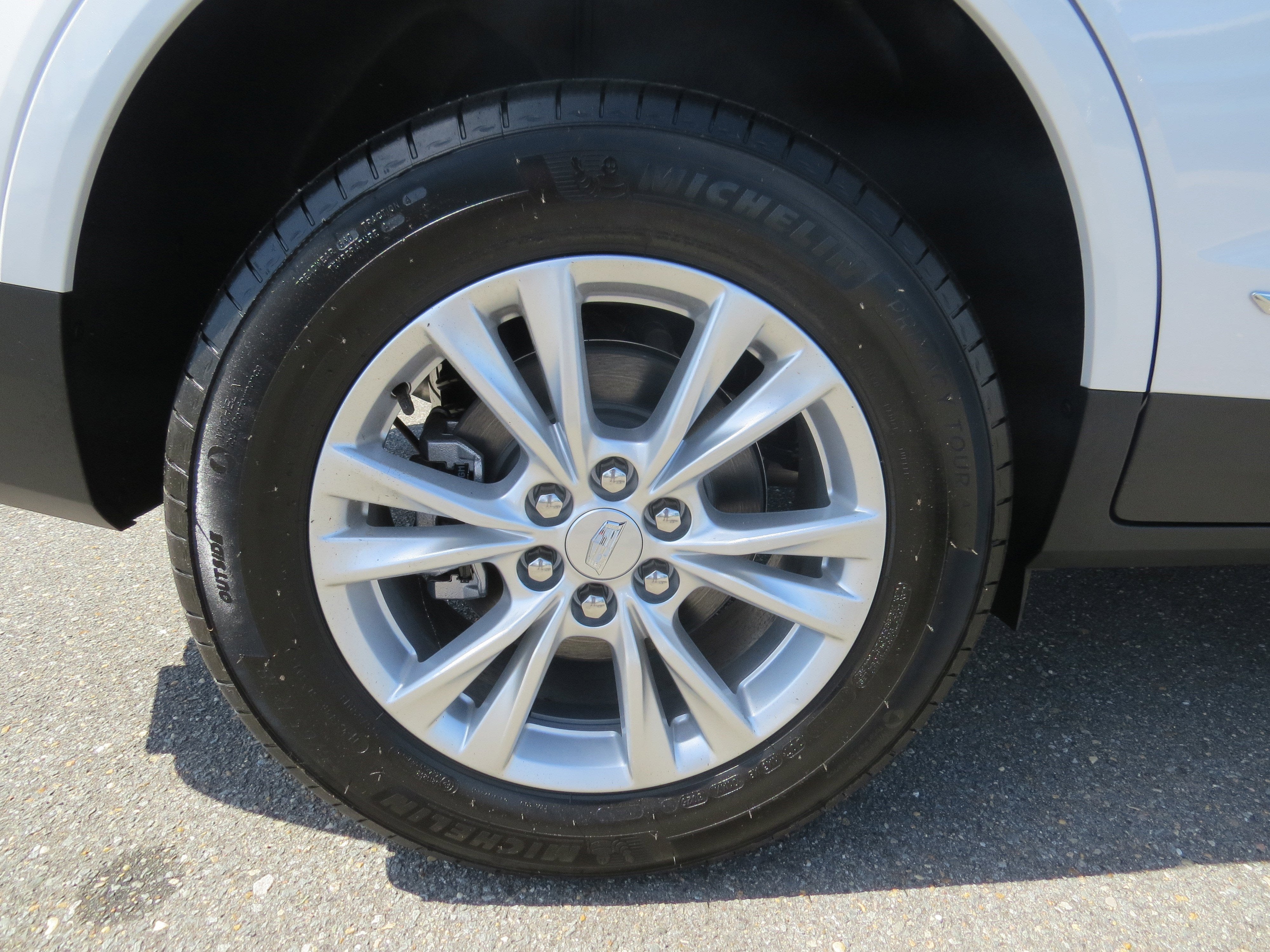 2026 Cadillac XT5 Luxury