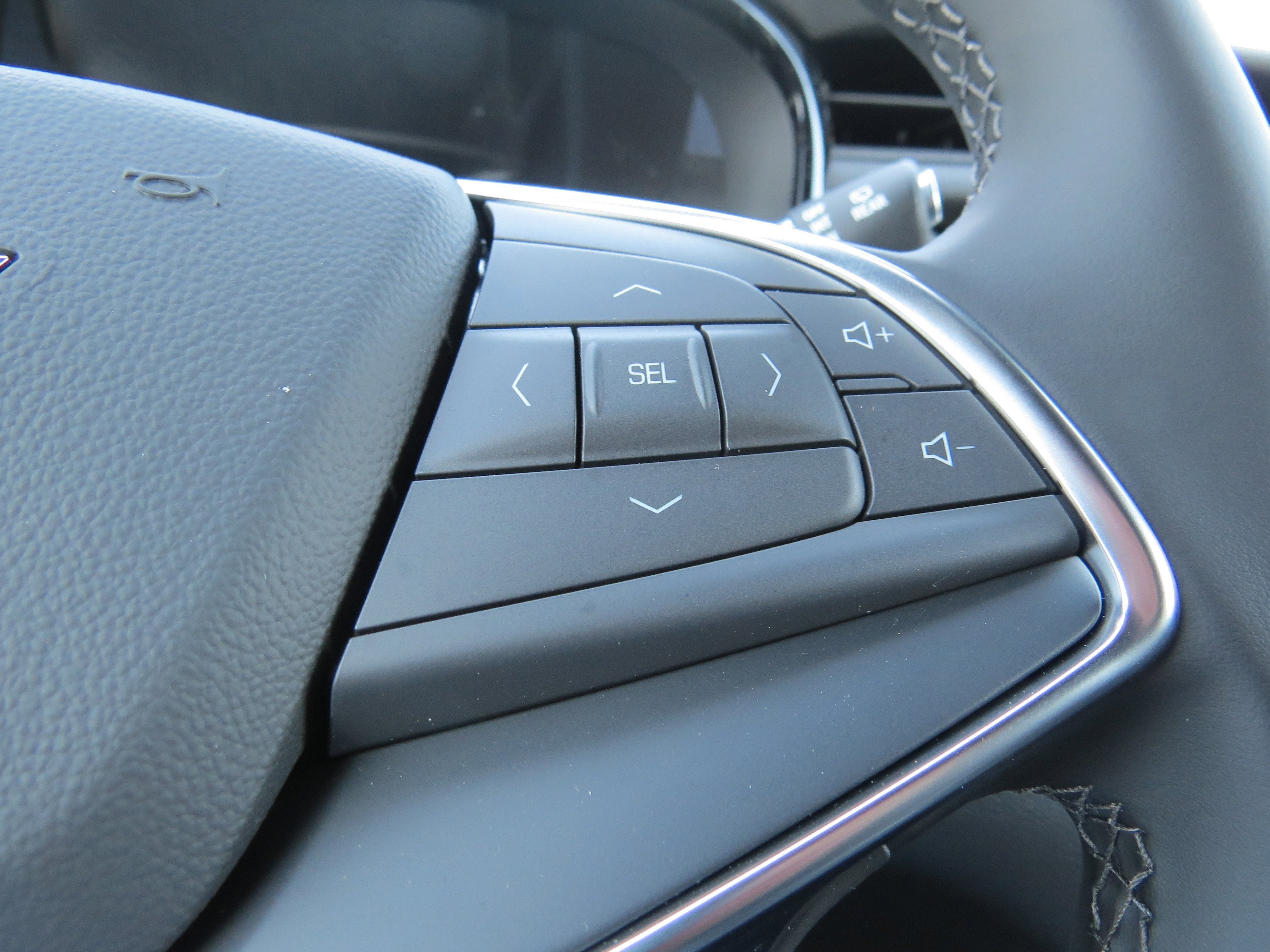 2026 Cadillac XT5 Luxury