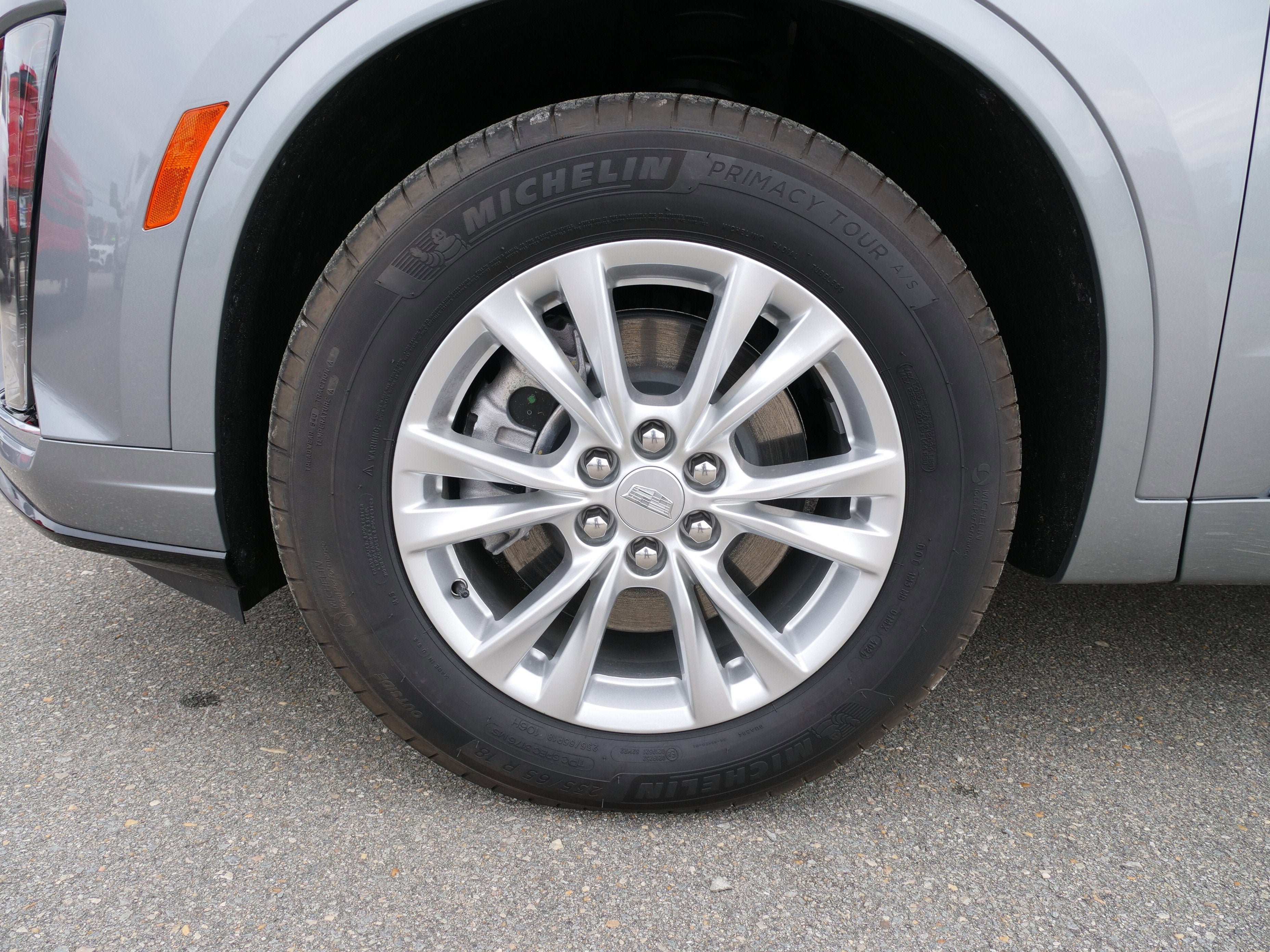 2025 Cadillac XT6 Luxury