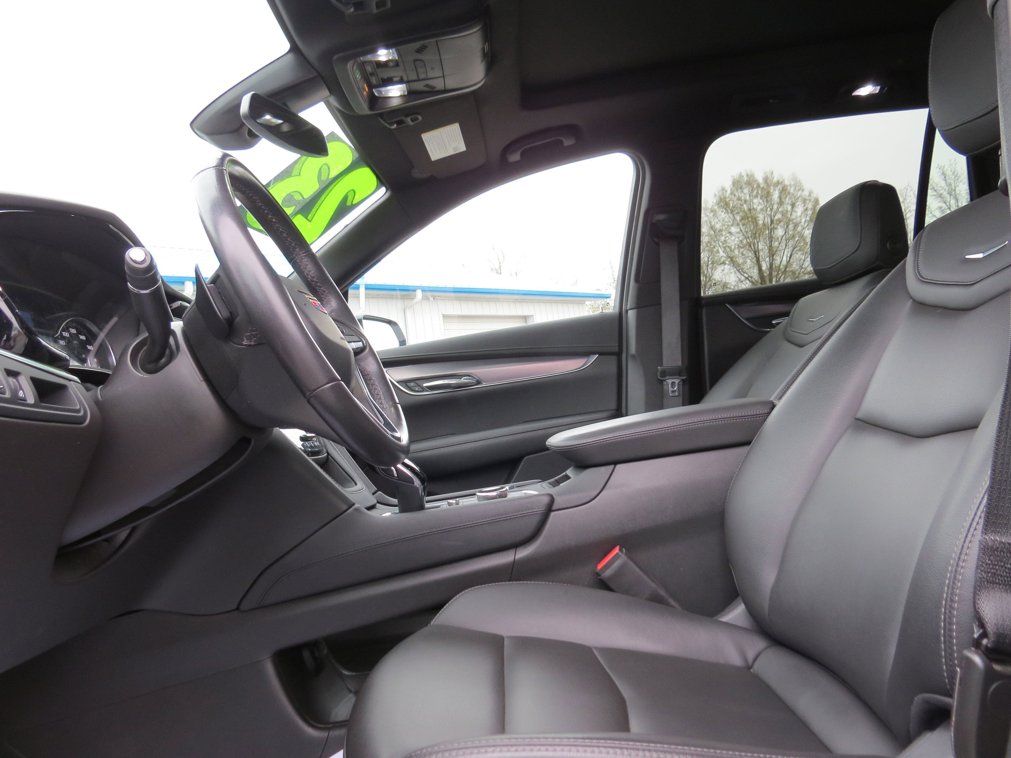 2023 Cadillac XT6 Luxury