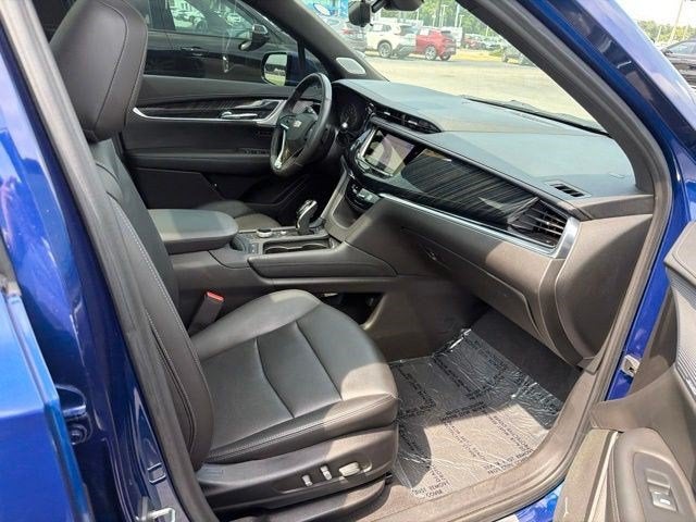 2023 Cadillac XT6 FWD Premium Luxury