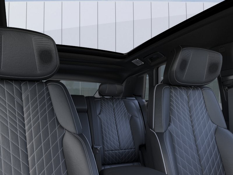 2027 Cadillac LYRIQ Signature Luxury