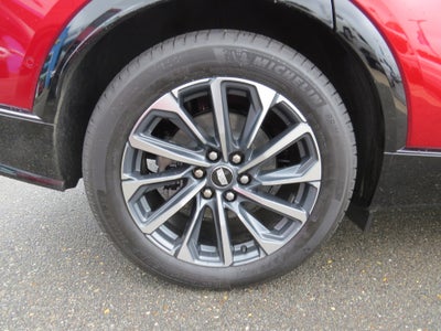 2025 Cadillac LYRIQ Sport 2