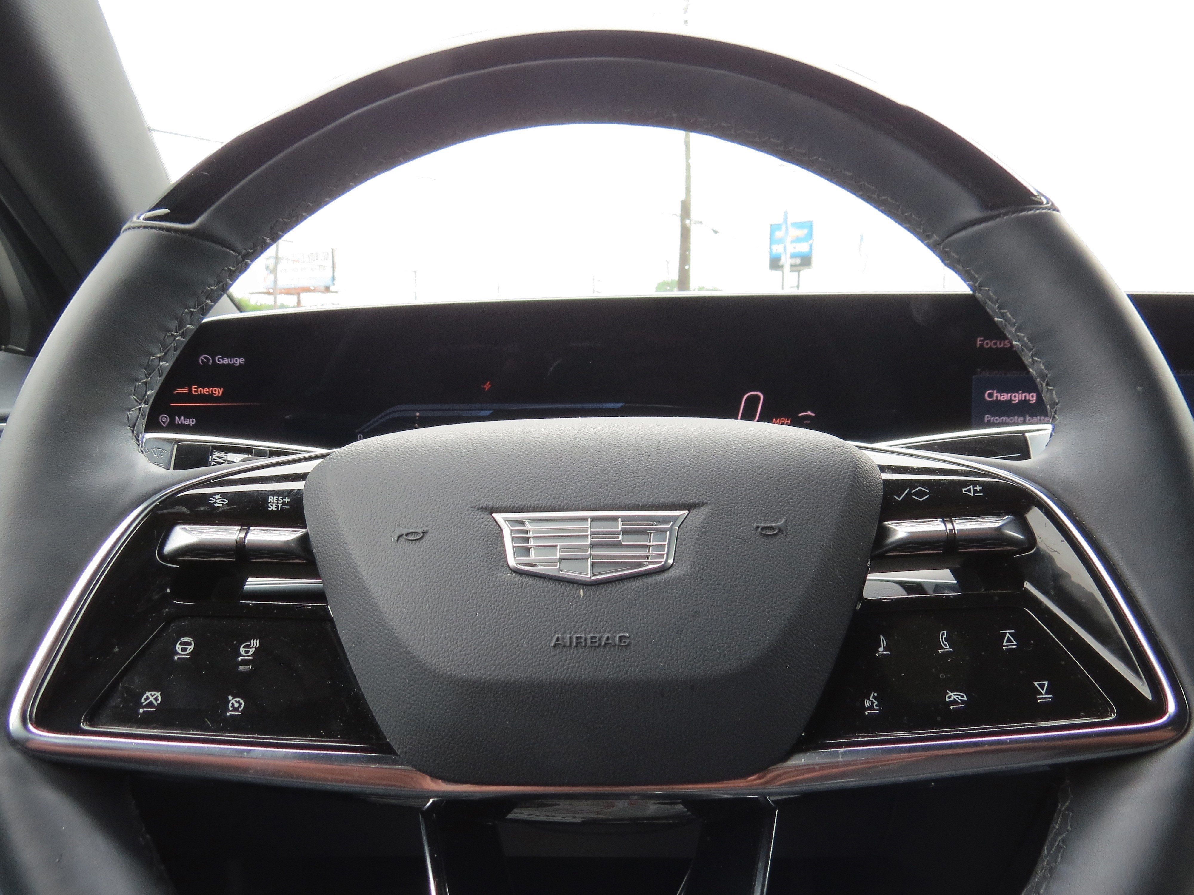 2025 Cadillac LYRIQ Sport 2