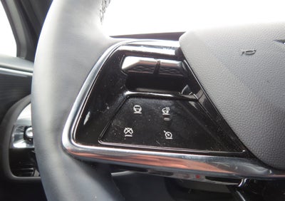 2025 Cadillac LYRIQ Sport 2