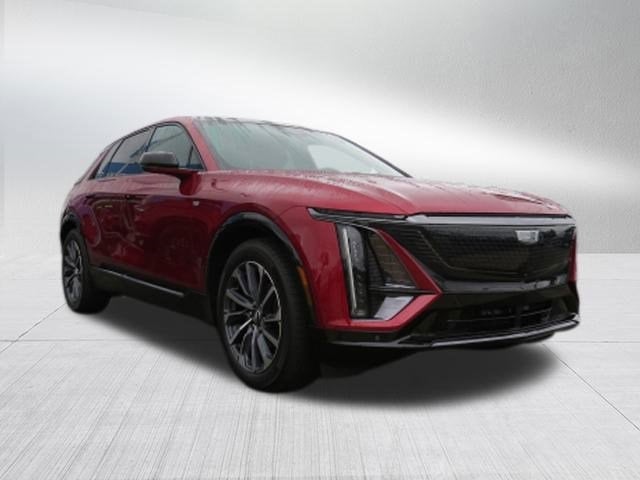 2025 Cadillac LYRIQ Sport 2