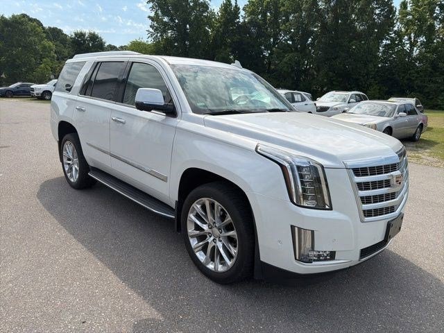 2018 Cadillac Escalade Luxury