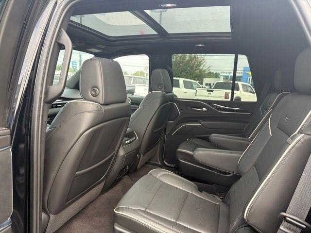 2024 Cadillac Escalade Sport