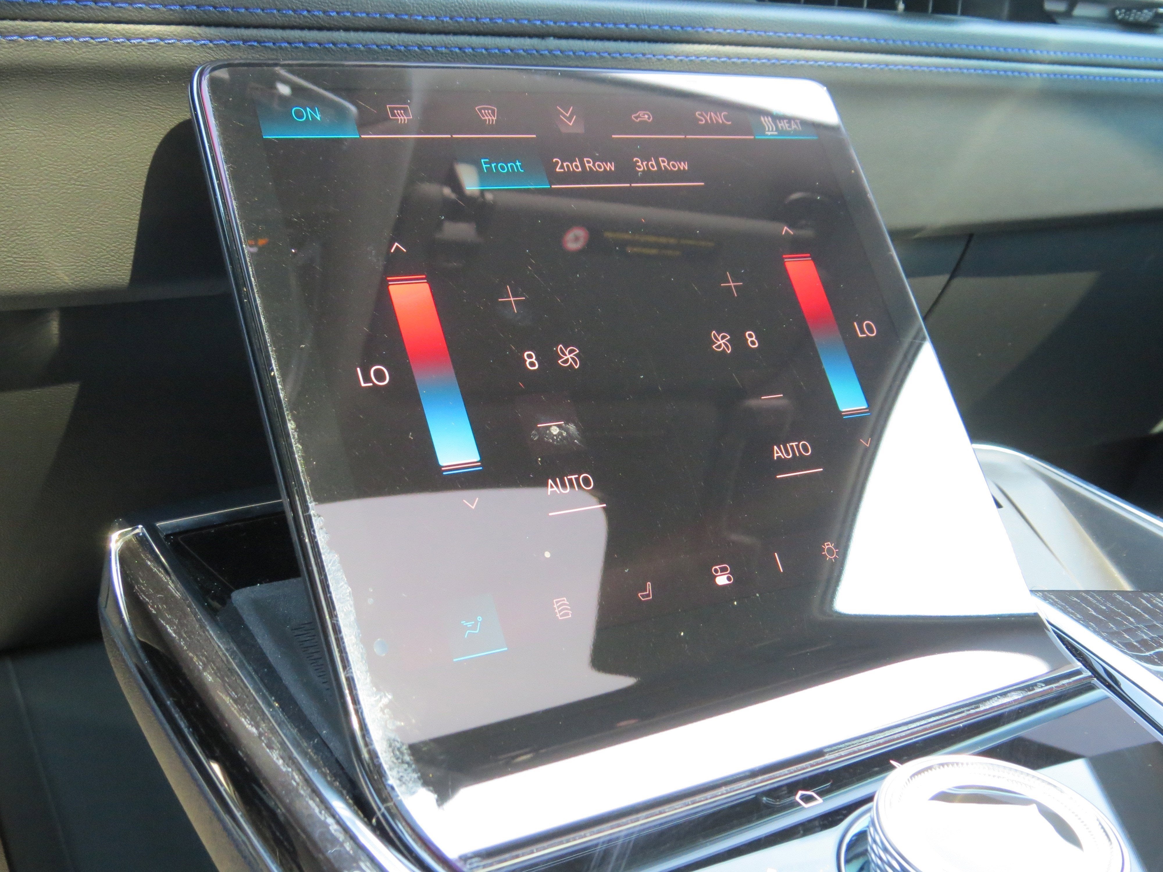 2025 Cadillac ESCALADE IQ Sport 1