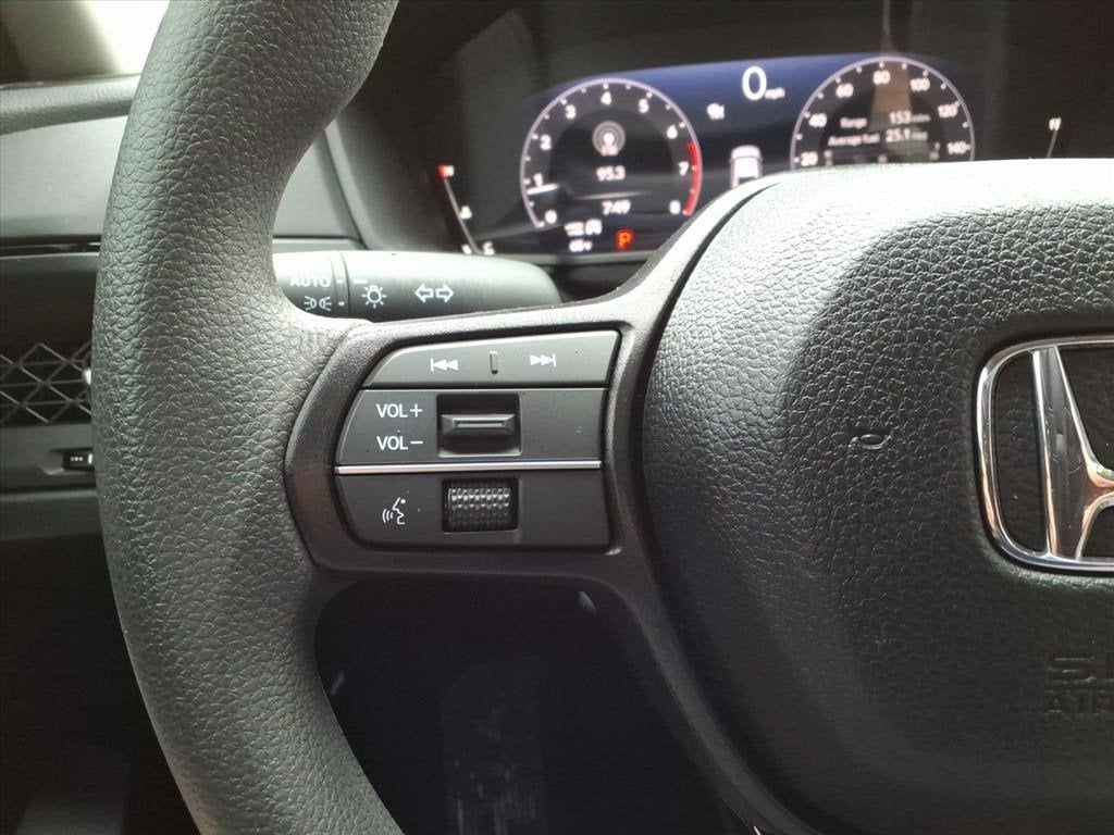 2025 Honda Accord Sedan SE