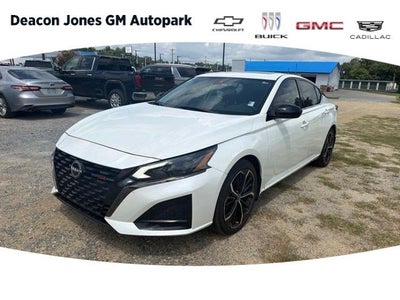 2023 Nissan Altima SR FWD