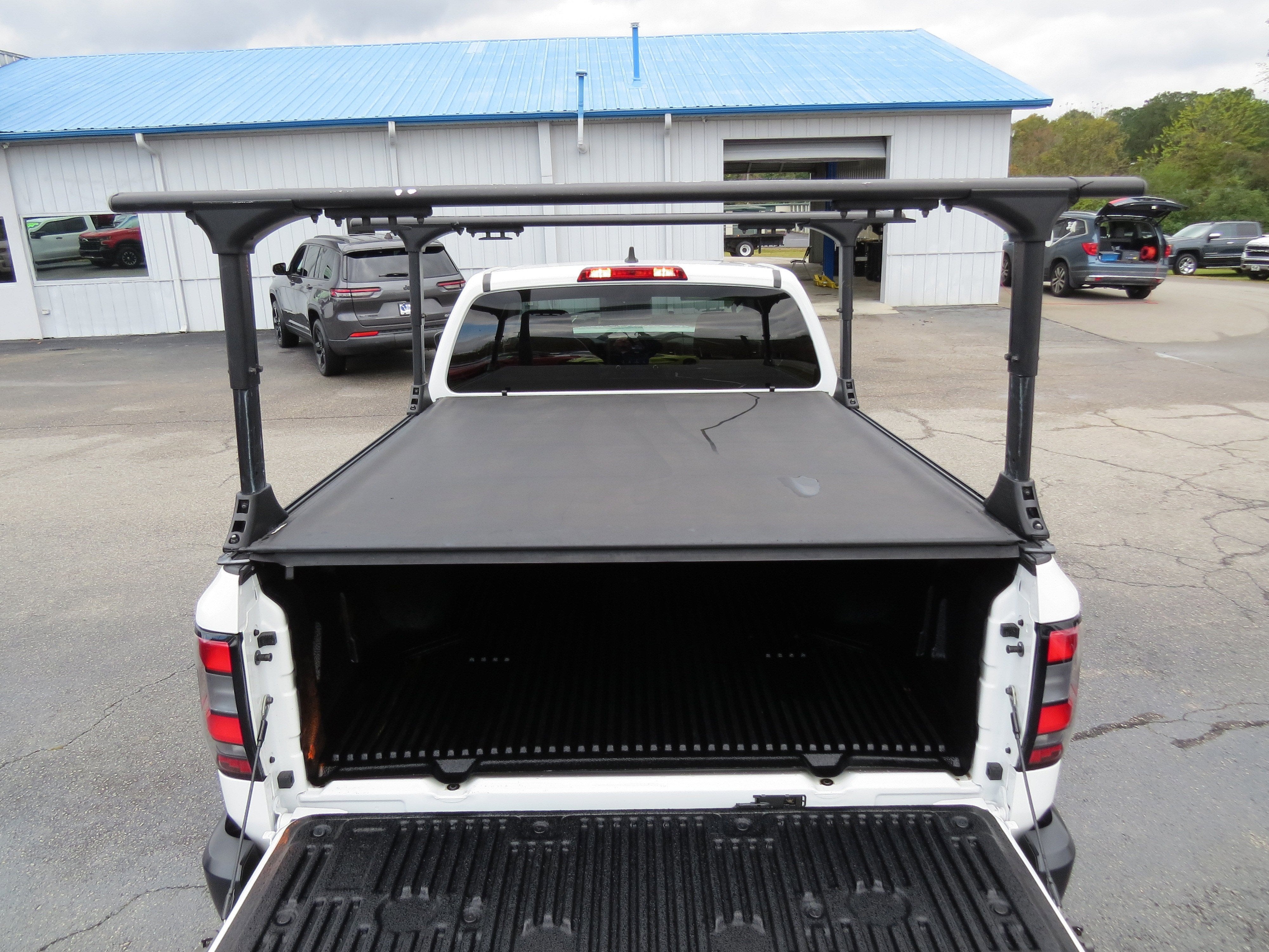 2022 Nissan Frontier S