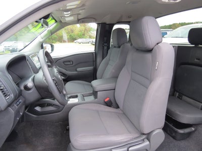 2022 Nissan Frontier S