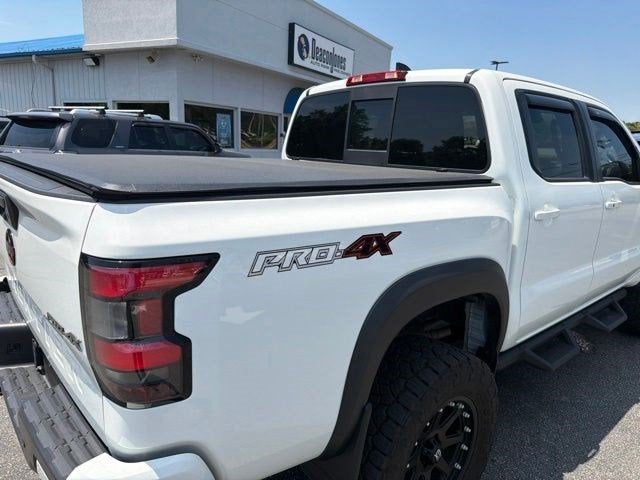 2022 Nissan Frontier Crew Cab PRO-4X 4x4