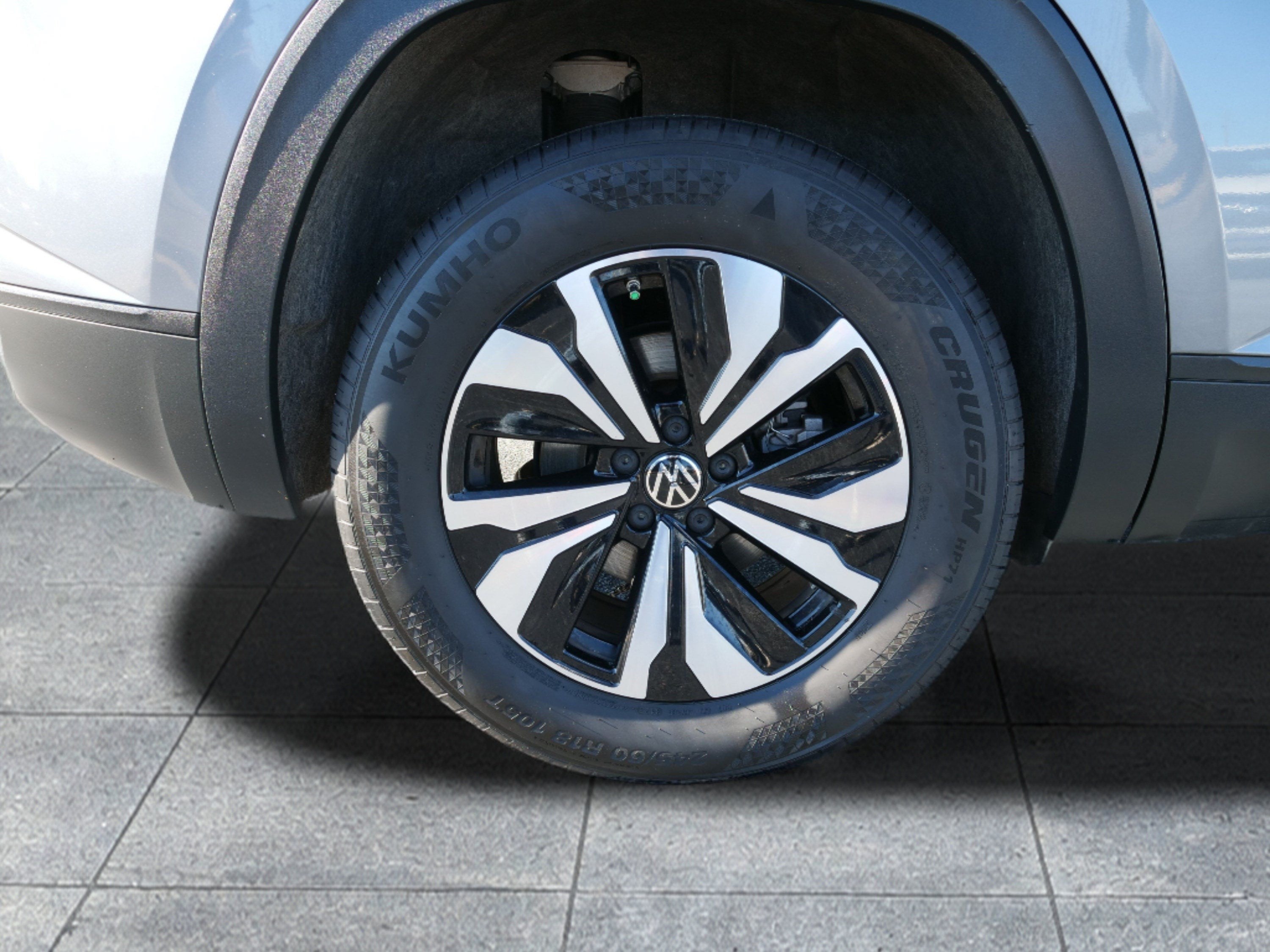 2024 Volkswagen Atlas Cross Sport 2.0T SE